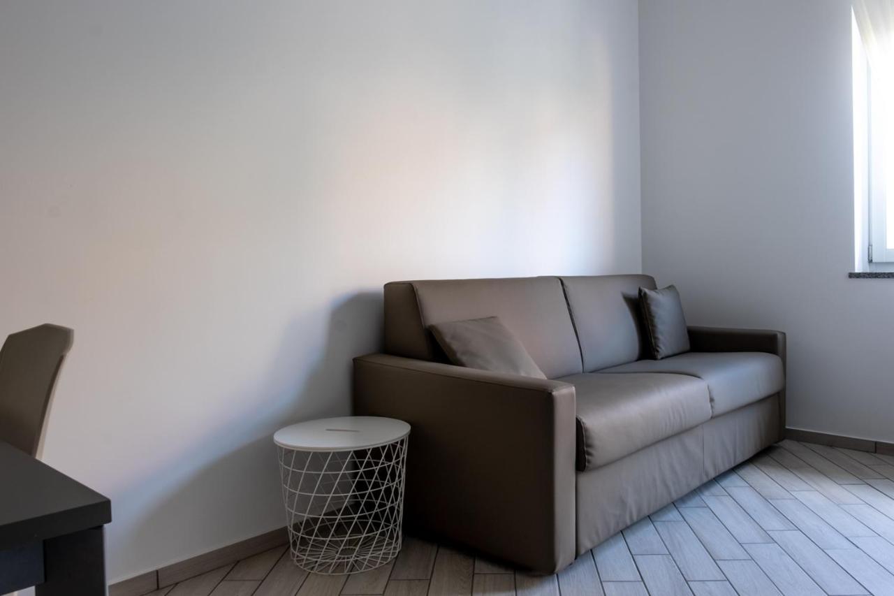 Home Hotel Aparthotel *