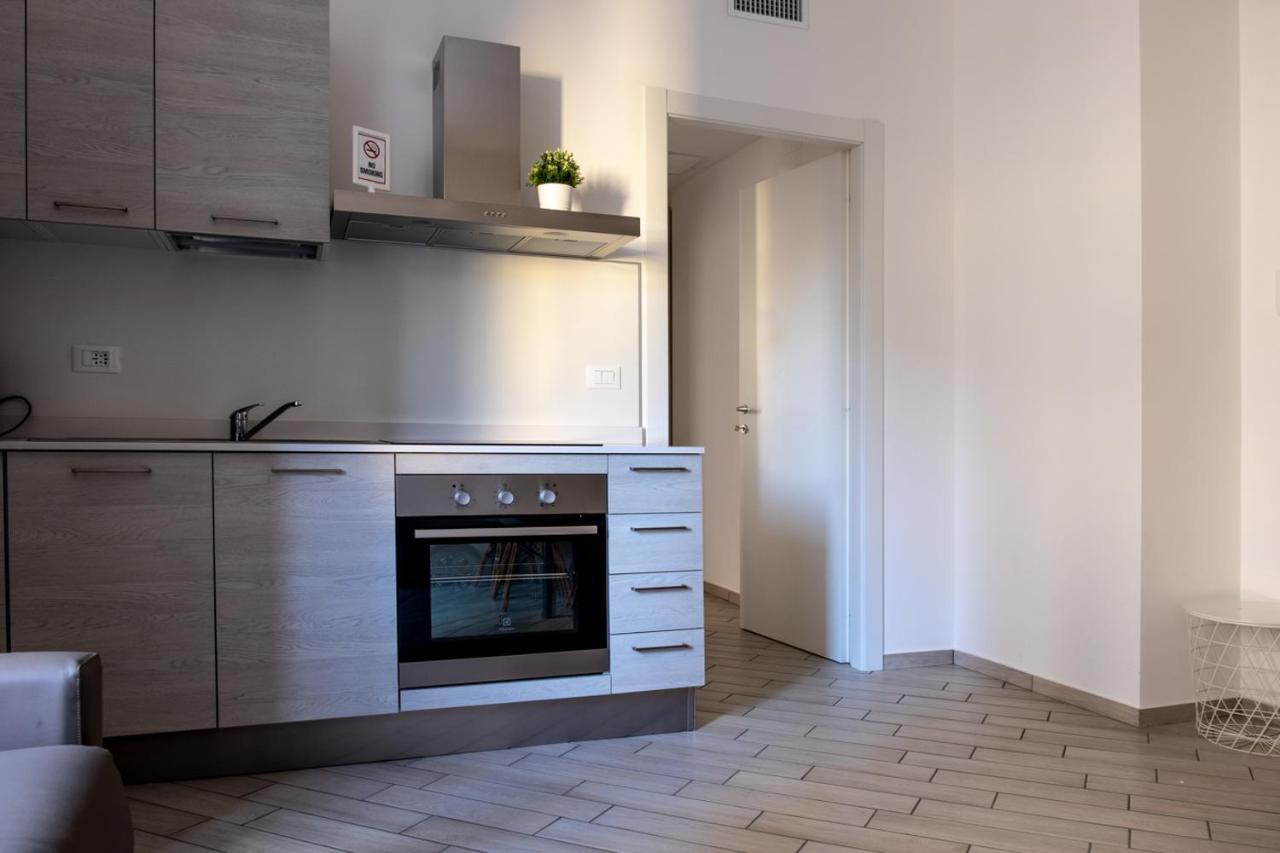 Home Hotel Aparthotel